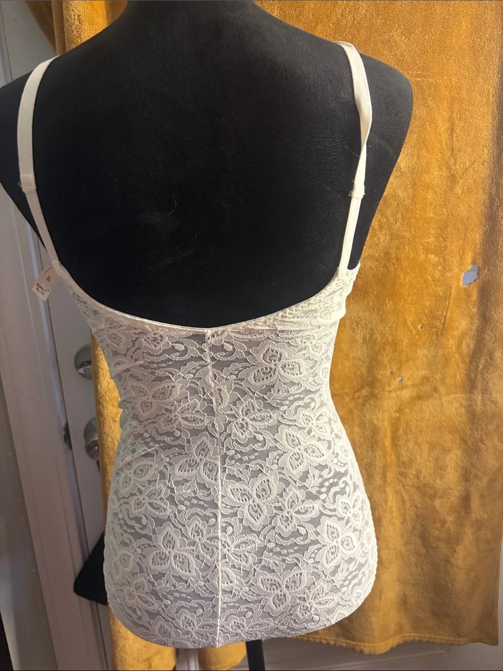 Bali elegant ivory
